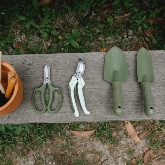 gardening tools